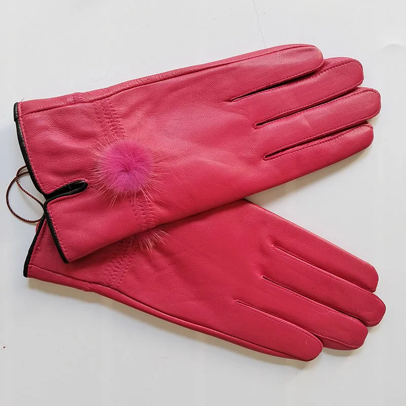 Genuine Leather Glove Women Warm Fashhion Winter Ladies Hand Warmer Gloves With Natural Mink Fur Ball Luxury Glove With Finger