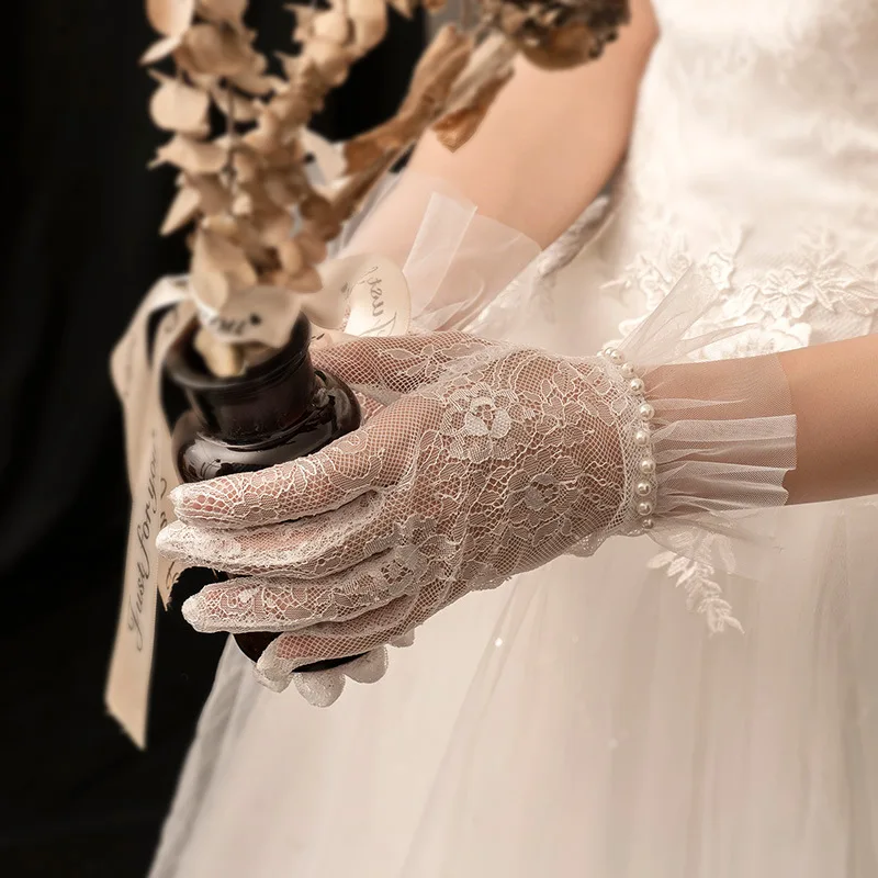 Fashion Pearl Ruffle Wrist Lace Mesh Sheer Short Gloves Bride Wedding Women Elegant Ceremony Lolita Cosplay Sweet Accessory