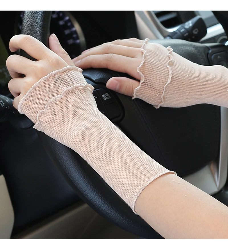 Women Hand Sleeve Wrist Cuffs Ruffled Floral Black Lace Elastic Bracelet Elegant Girls Wrist Gloves Thin and Breathable Decorate