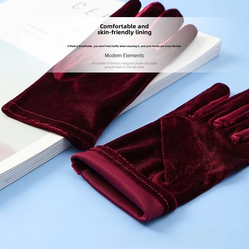 Short Opera Velvet Gloves for Women Flapper Stretchy Wrist Length Banquet Gloves Tea Party Halloween Costume Gloves