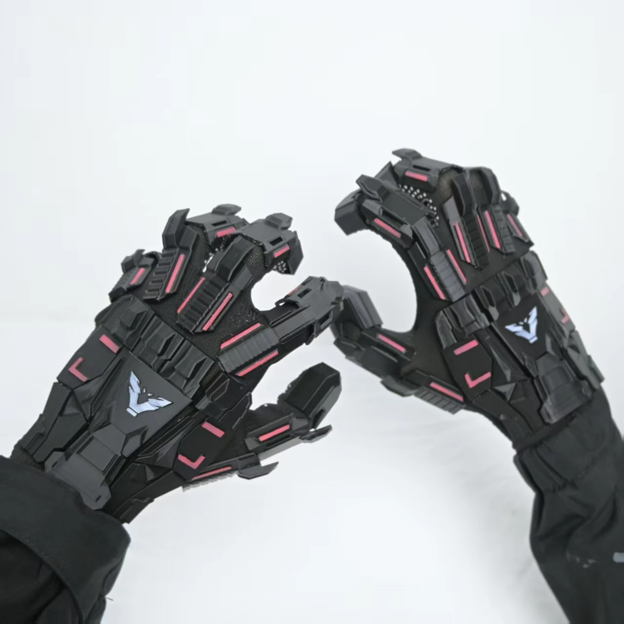 Techwear Style Punk Tactical Mechanical Gloves Man Woman 3D Printing Plastic Handmade Wearable Armor Cosplay Exoskeleton Gloves