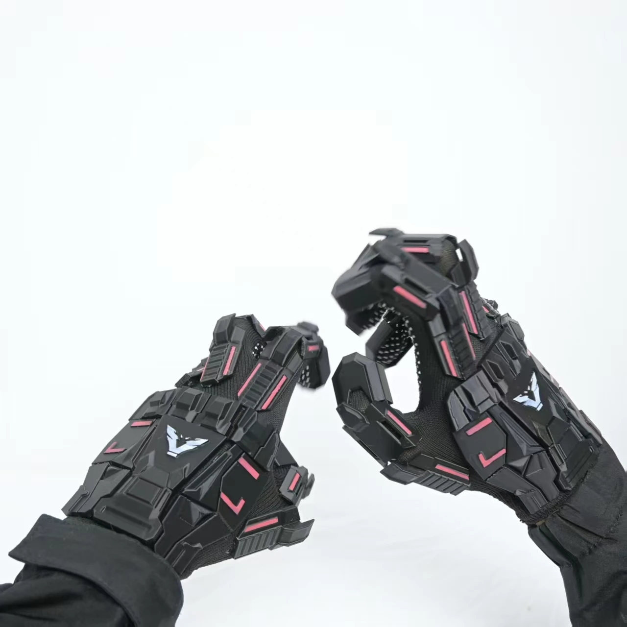 Techwear Style Punk Tactical Mechanical Gloves Man Woman 3D Printing Plastic Handmade Wearable Armor Cosplay Exoskeleton Gloves