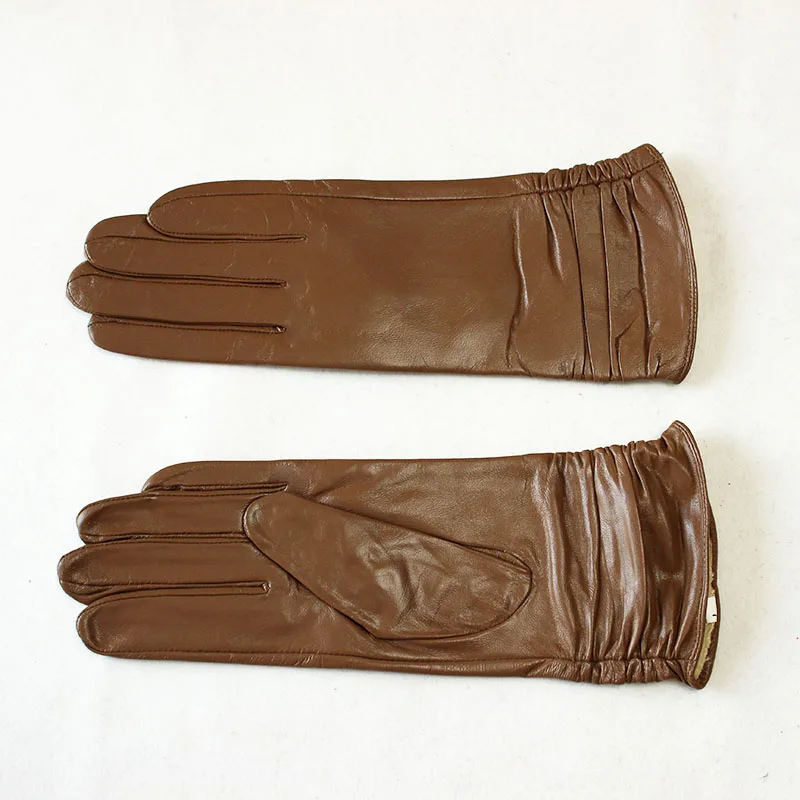 Sheepskin Leather Gloves Women's Fashion Elastic Style Velvet Lining to Keep Warm in Autumn and Winter Retro Color Points