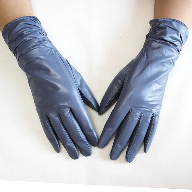 Sheepskin Leather Gloves Women's Fashion Elastic Style Velvet Lining to Keep Warm in Autumn and Winter Retro Color Points