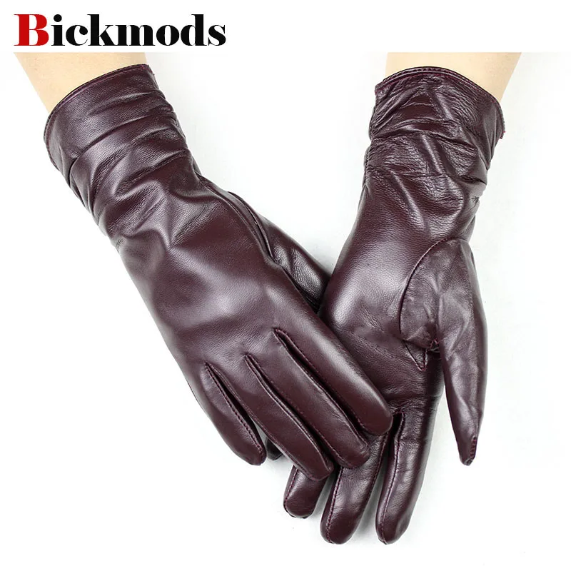 Sheepskin Leather Gloves Women's Fashion Elastic Style Velvet Lining to Keep Warm in Autumn and Winter Retro Color Points