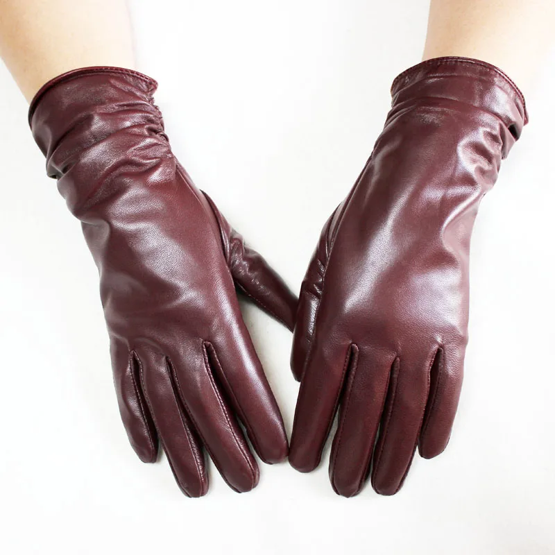 Sheepskin Leather Gloves Women's Fashion Elastic Style Velvet Lining to Keep Warm in Autumn and Winter Retro Color Points