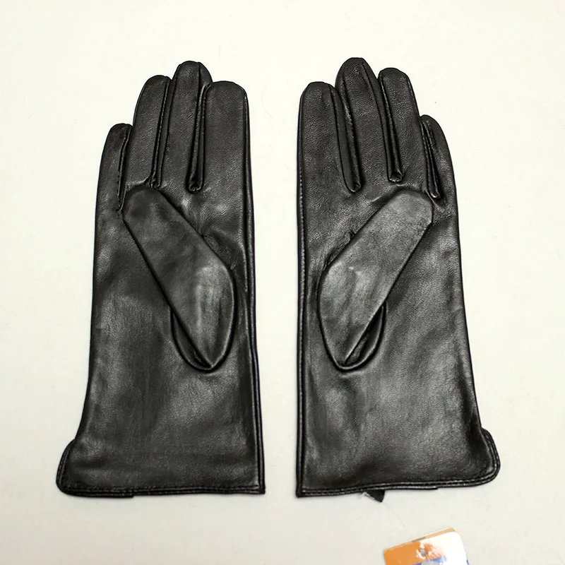 Spring and Autumn Driving Single Leather Gloves Women Fashion Touch Screen Sheepskin Gloves Thin Unlined Motorcycle Riding Black
