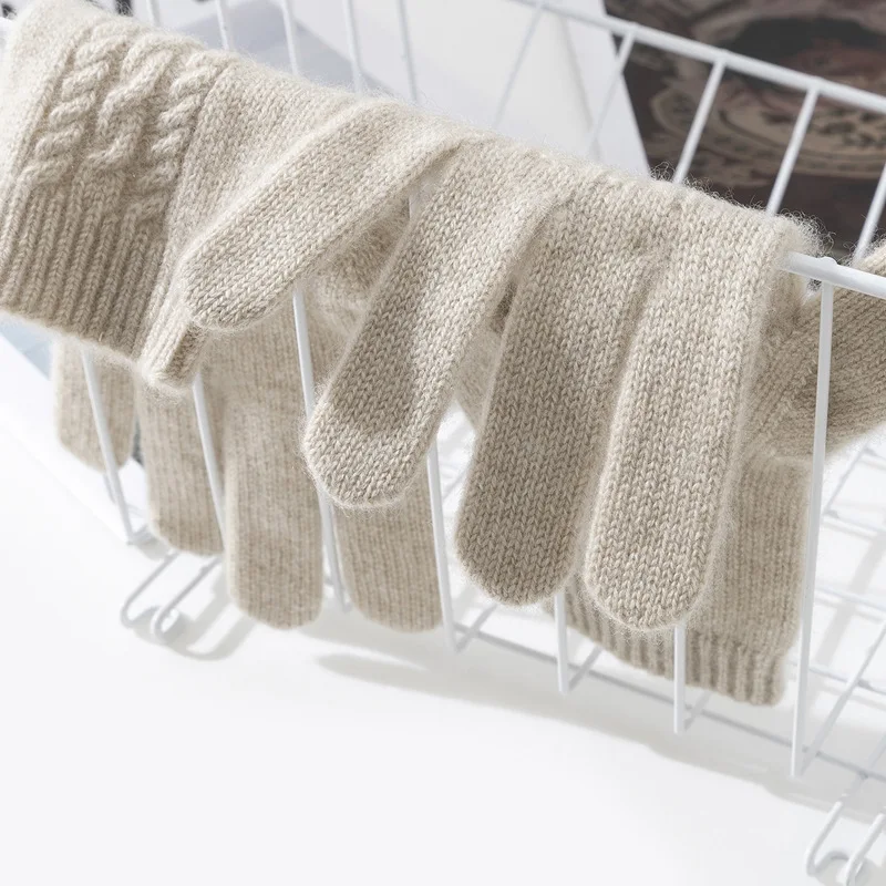 Knitted 100% Cashmere Gloves Women Winter Warm Outdoor Accessories Cable Pattern
