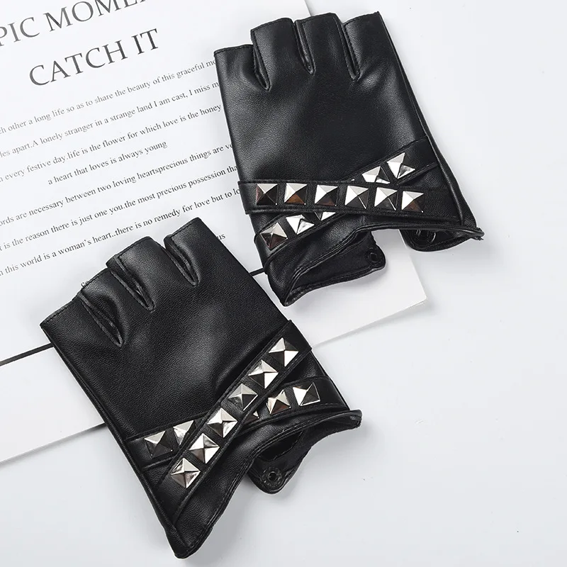 Women Stage Performance Nightclub Punk Leather Half Finger Rivets Gloves Pole Dance Personality Hip Hop Queen Cosplay
