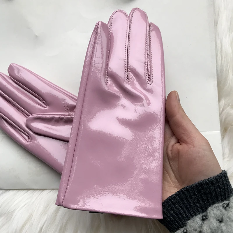 Patent Leather Glove Woman Genuine Leather Short Style Autumn Winter Warm Velvet Lining Leisure Driving Gloves