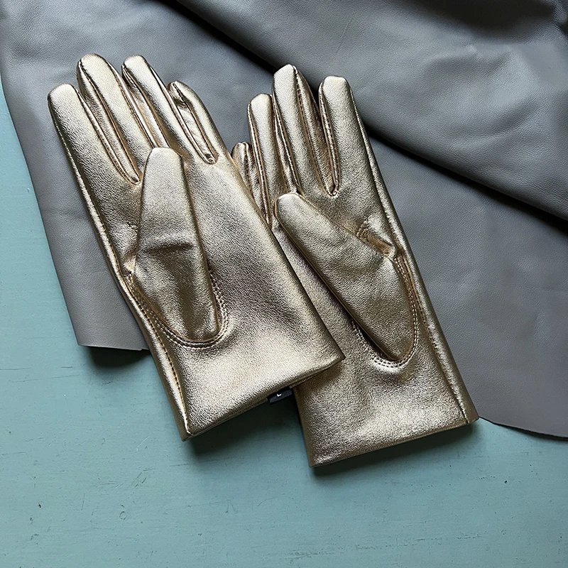 Patent Leather Glove Woman Genuine Leather Short Style Autumn Winter Warm Velvet Lining Leisure Driving Gloves