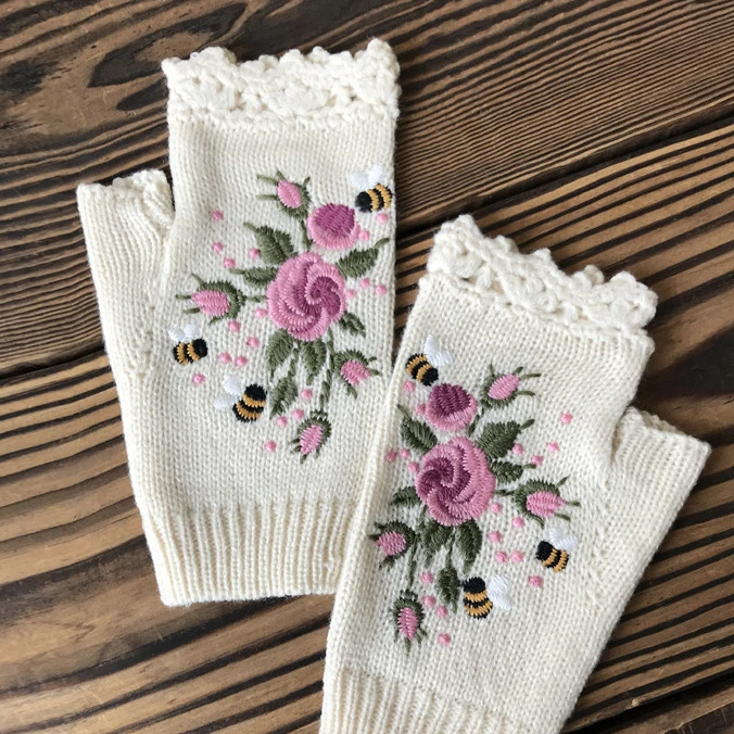 Half Finger Gloves Women Knitted Fingerless Winter Gloves Soft Crochet Bee Knitting Faux Wool Fingerless Gloves Wrist Warmer