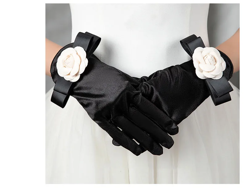 Original Celebrity Camellia Vintage Black Short Satin Hepburn Gloves Stage Banquet Bridal Accessories Modeling Photographic
