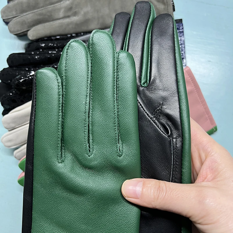 Real Sheepskin Gloves Women's Contrast Gloves One Size Fits All Wrist Soft And Skinny