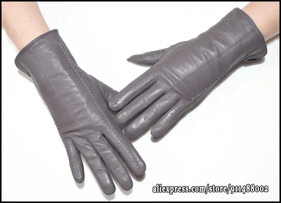 Women's Sheepskin Gloves Winter Warmth Plus Velvet Short Thin Touch Screen Driving Female Color Leather Gloves New High-end 2025