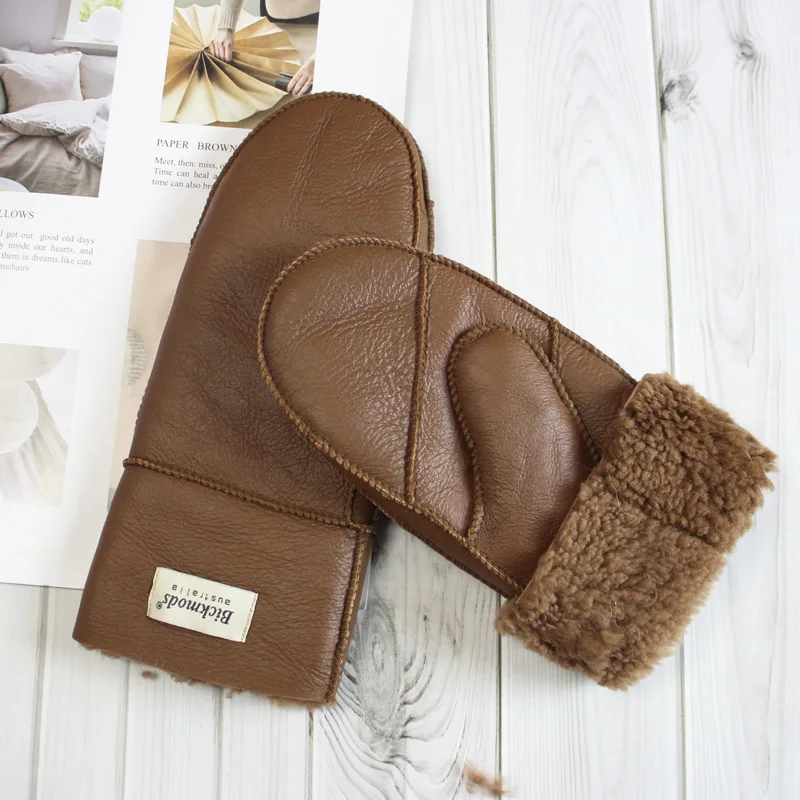 New Leather Women's Fur Gloves Winter Sheepskin Stitching Thick Warm Wool Lining Cold-Proof Mittens