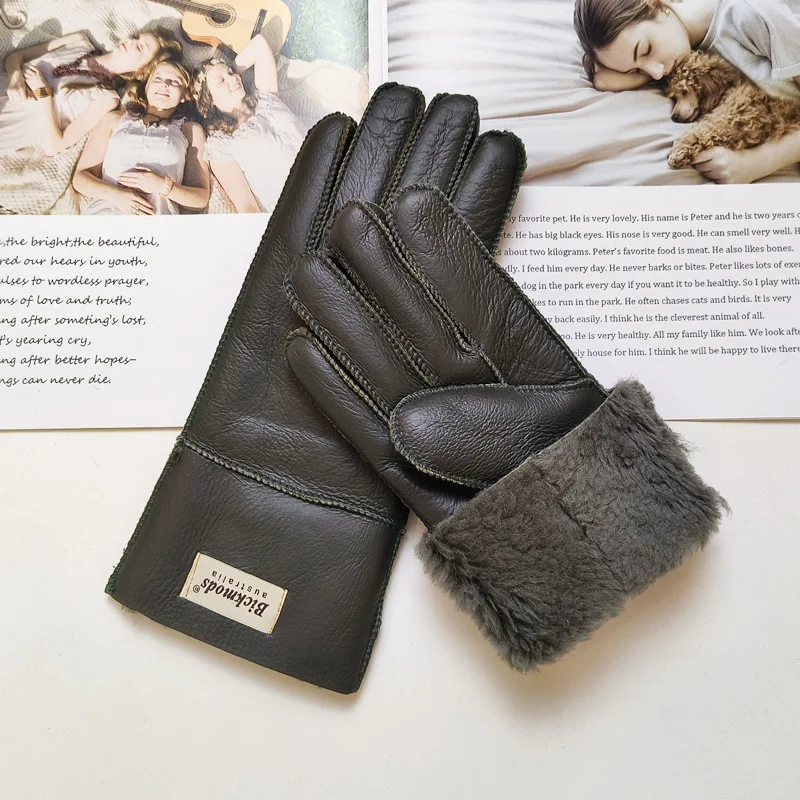 New Women's Fur All-in-One Sheepskin Gloves Leather Color Warm Winter Wool Lining Wind and Cold Gloves