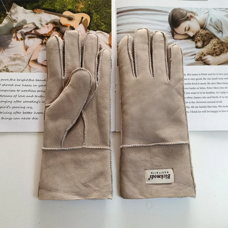New Women's Fur All-in-One Sheepskin Gloves Leather Color Warm Winter Wool Lining Wind and Cold Gloves