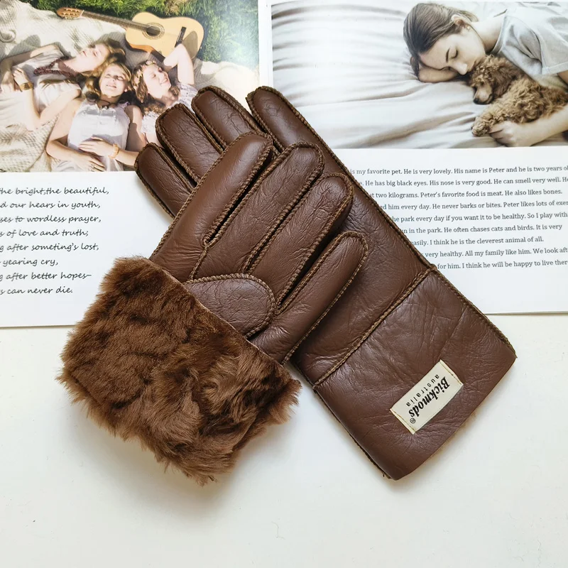 New Women's Fur All-in-One Sheepskin Gloves Leather Color Warm Winter Wool Lining Wind and Cold Gloves