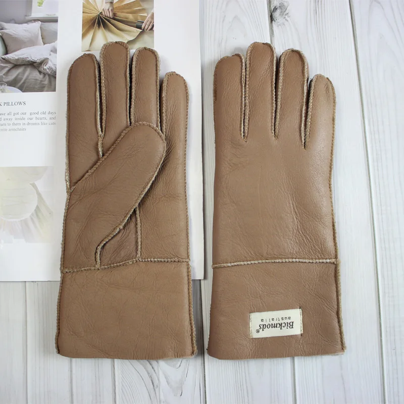 New Women's Fur All-in-One Sheepskin Gloves Leather Color Warm Winter Wool Lining Wind and Cold Gloves