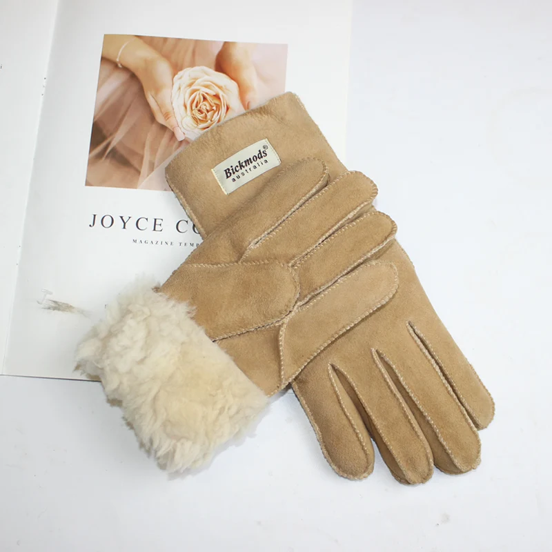 New Women's Fur All-in-One Sheepskin Gloves Leather Color Warm Winter Wool Lining Wind and Cold Gloves