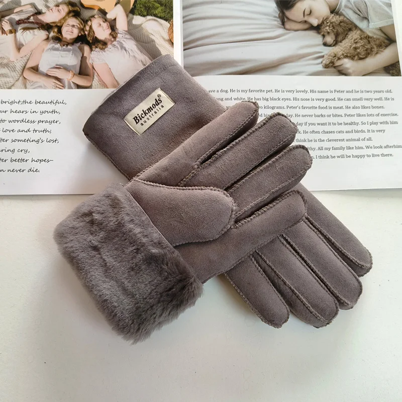 New Women's Fur All-in-One Sheepskin Gloves Leather Color Warm Winter Wool Lining Wind and Cold Gloves