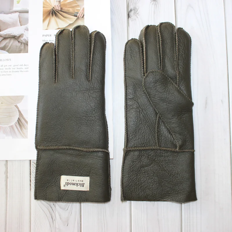 New Women's Fur All-in-One Sheepskin Gloves Leather Color Warm Winter Wool Lining Wind and Cold Gloves