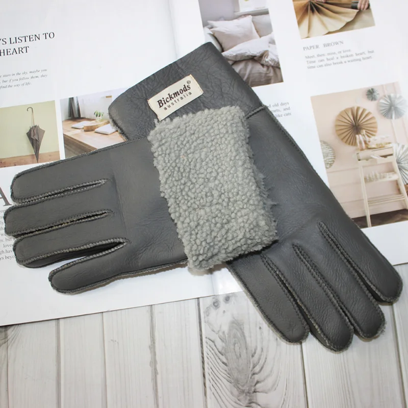 New Women's Fur All-in-One Sheepskin Gloves Leather Color Warm Winter Wool Lining Wind and Cold Gloves
