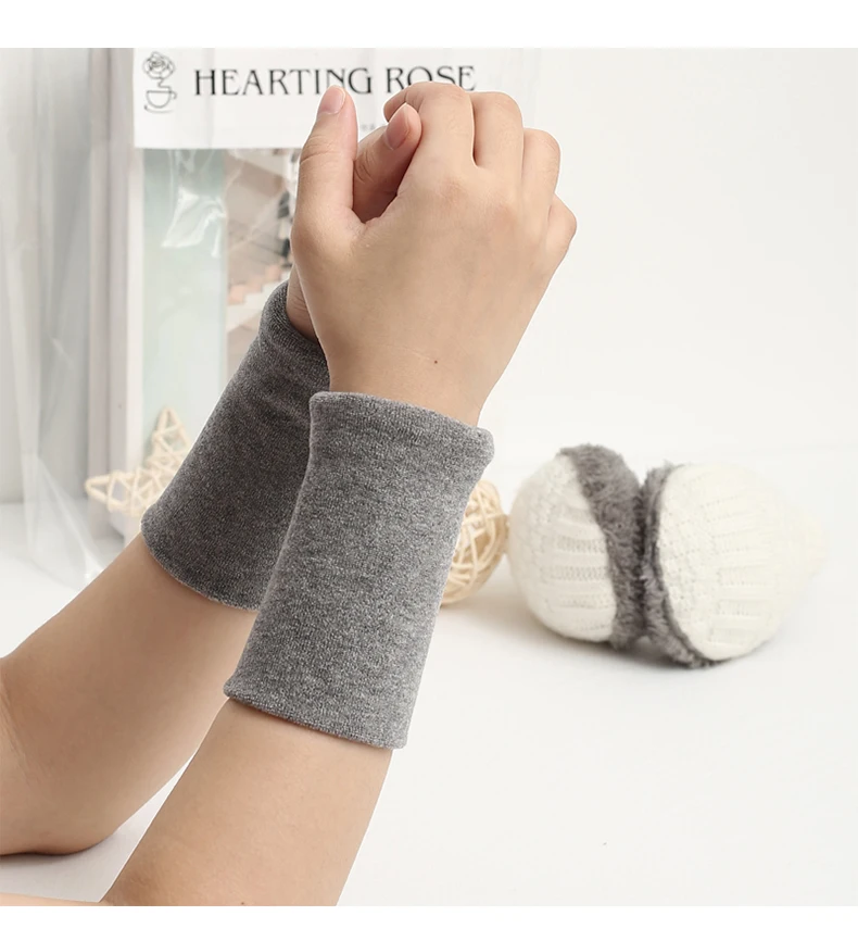 Warm Wrist Guard Thickening Type Sports Sweatproof Band Breathable Wrist Guard Fitness Running Basketball Tennis Training