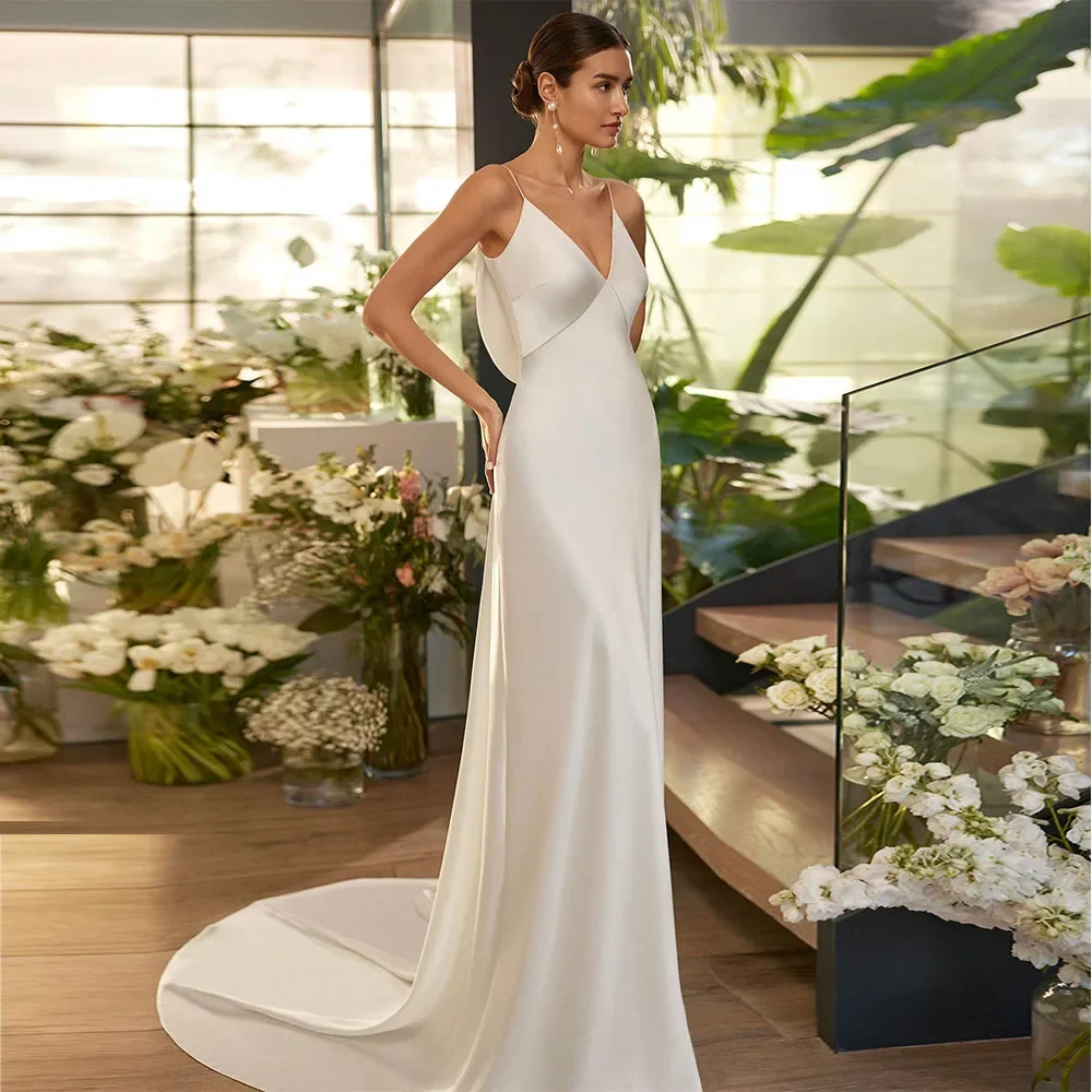 Simple Wedding Dresses for Woman Customized Spaghetti Straps V Neck Ivory Mermaid Bridal Gowns Sexy Backless Bridal Dress 2026
