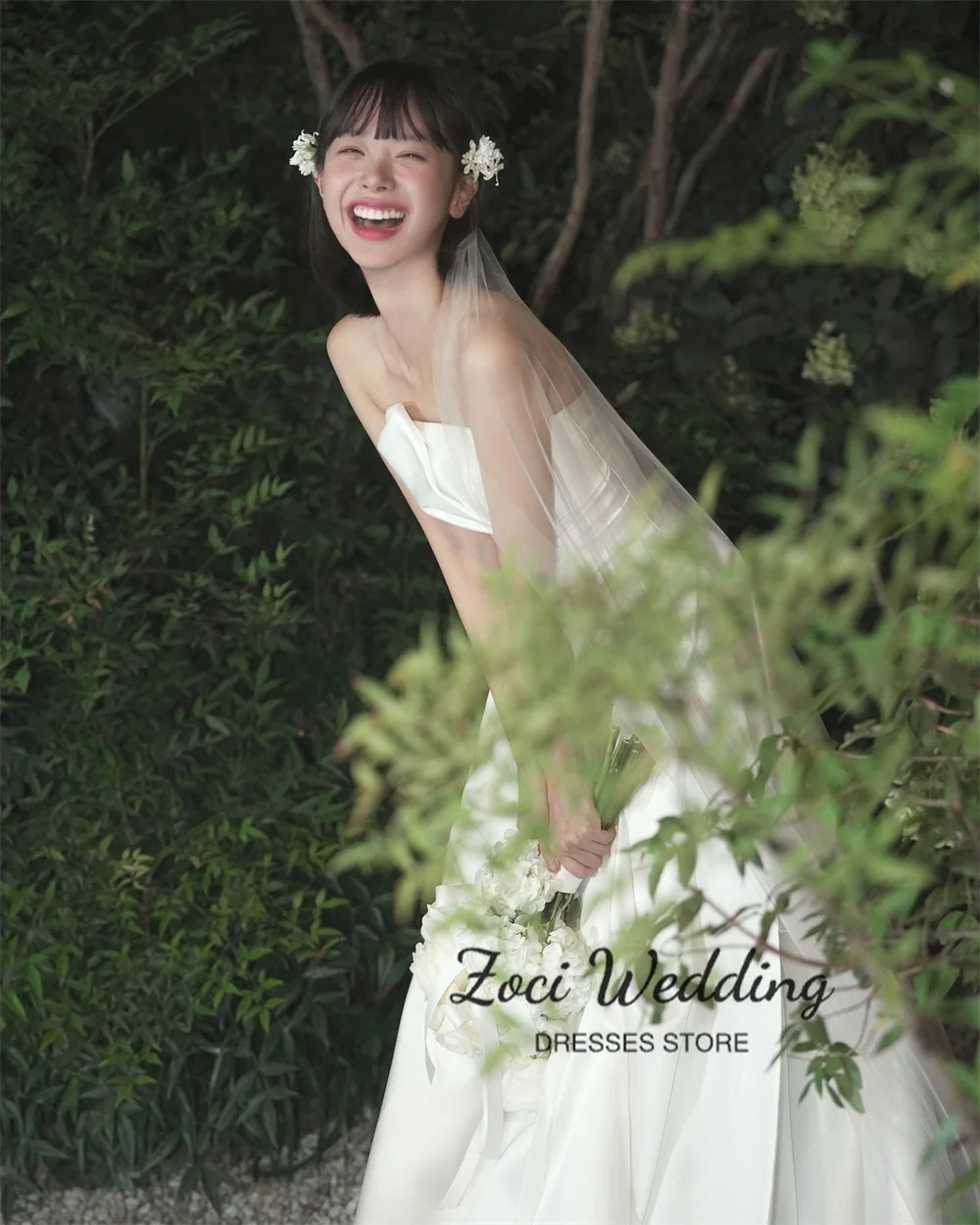 Zoci Satin Strapless Wedding Dress A-line Draped Sweep Train Korea Bridal Gown Customized Sleeveless Photo Shoot Gown for Bride
