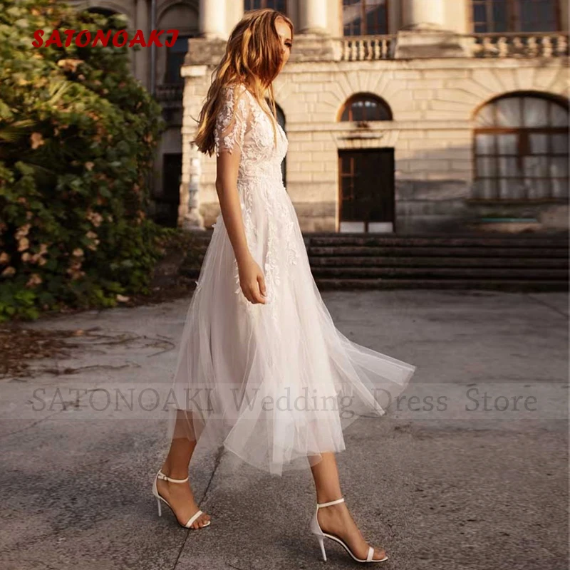 Customized Elegant Sexy Boho Lace Short Wedding Dress for Bride A-Line O-Neck Tea Length Illusion Bride Gowns Vestidos De Novia