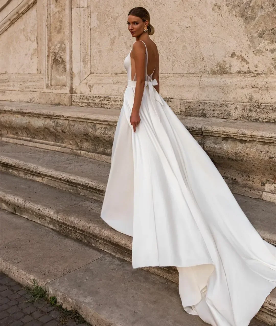 Elegant Long V Neck Satin Plus Size Wedding Dresses Sleeveless with Bow A Line Sweep Train Bridal Gown for Women
