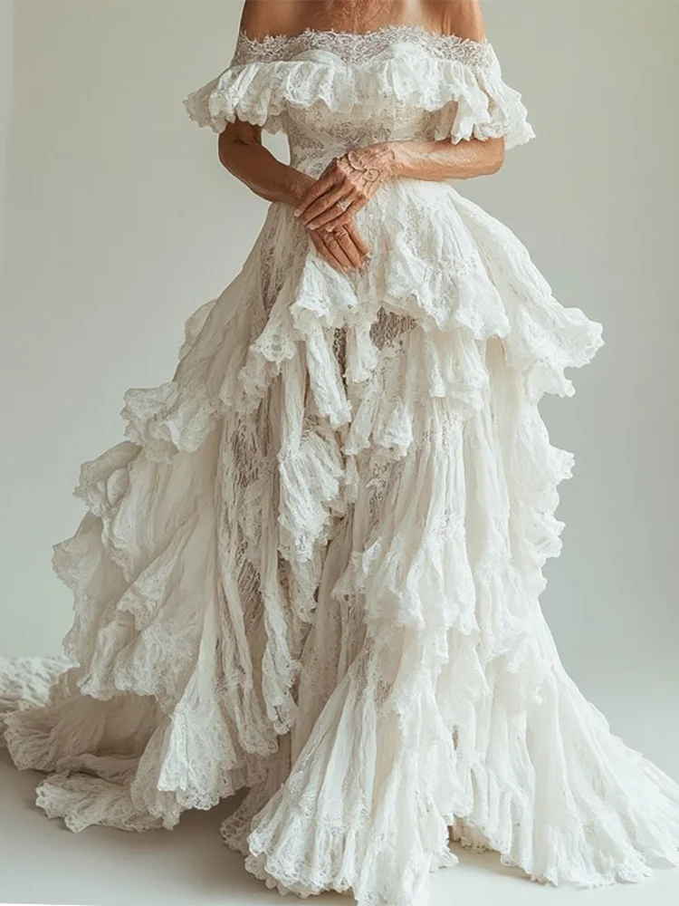 Chic Off Shoudler Sleeveless Lace Tiered A-Line Bride Wedding Dresses Bridal Gowns Customized