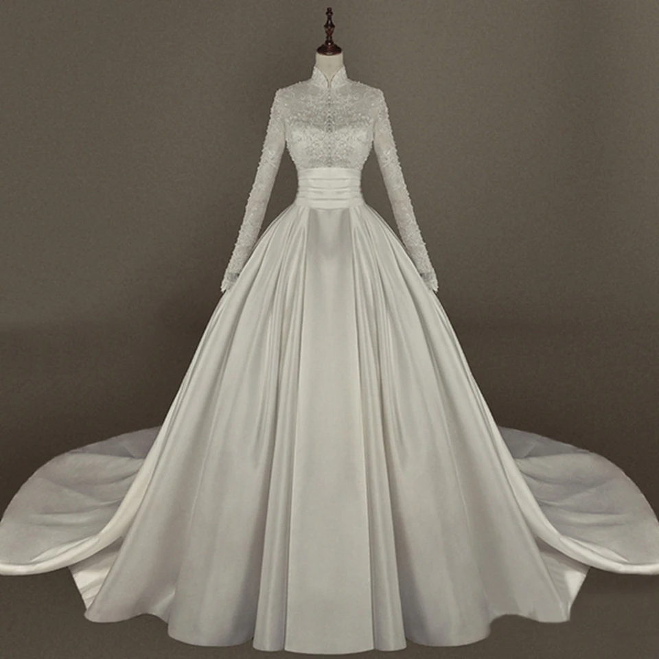 Customized Muslim Elegant High-Neck Appliques Long Sleeves White Wedding Dress 2026 Ball Gown Floor Length Sweep Bridal Gown