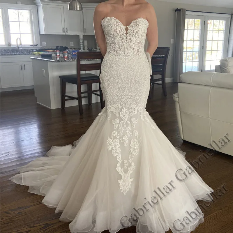 Gabriellar Attractive Strapless Wedding Dress for Bride A-line Satin Lace Appliques Chapel Train Vestidos De Novia Customized