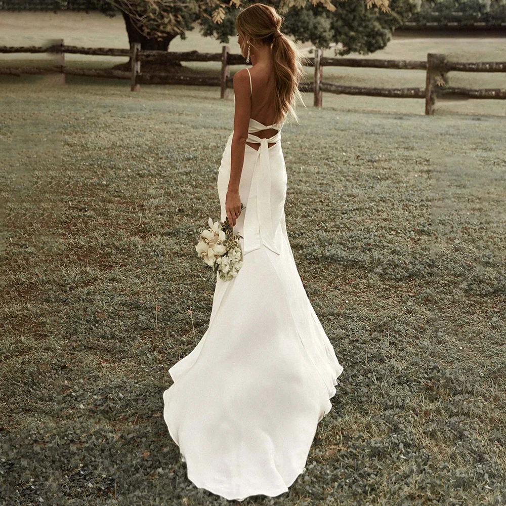 Customized Simple Mermaid White Wedding Dresses Spaghetti Straps High Slit Satin Backless Plain Bridal Gown Sweep Train Vestidos
