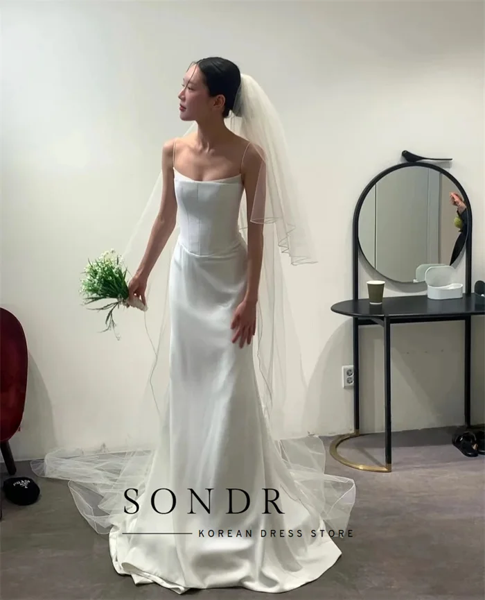 Sondr Elegant Wedding Dress Spaghetti Strap A-Line Floor Length Ivory Satin Korea Photo Shoot Bridal Reception Gown Customized