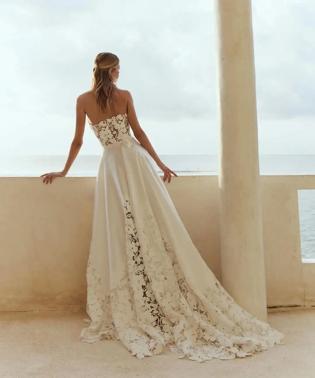 Customized Detachable Sleeves A Line Real Picture Wedding Dresses See Through Off the Shoulder Bridal Dress Lace and Satin