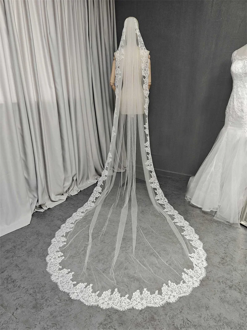 Customized Eyelash Lace Veil, 2m/2.5m/3m Wedding Veil with Comb, 1.5m Width Ivory Bridal Veil with Eyelash Lace