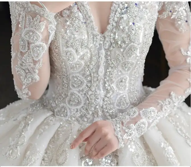 Customized Luxury Bedad Long Sleeve Winter Wedding Dress 2025 New V Neck Vestido De Noiva For Bride Gown Plus Size Floor Length