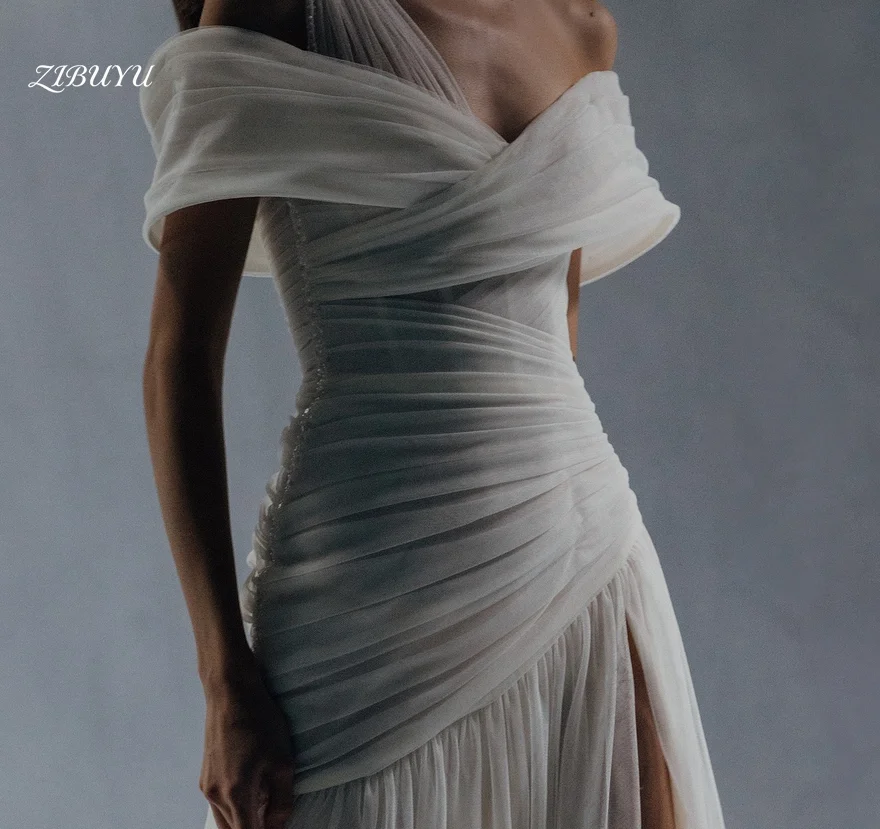 ZIBUYU Customized 2026 Simple Elegant Luxury Wedding Dress Off Shoulder Backless Floor Length Tulle Ruched High Slit Bridal Gown