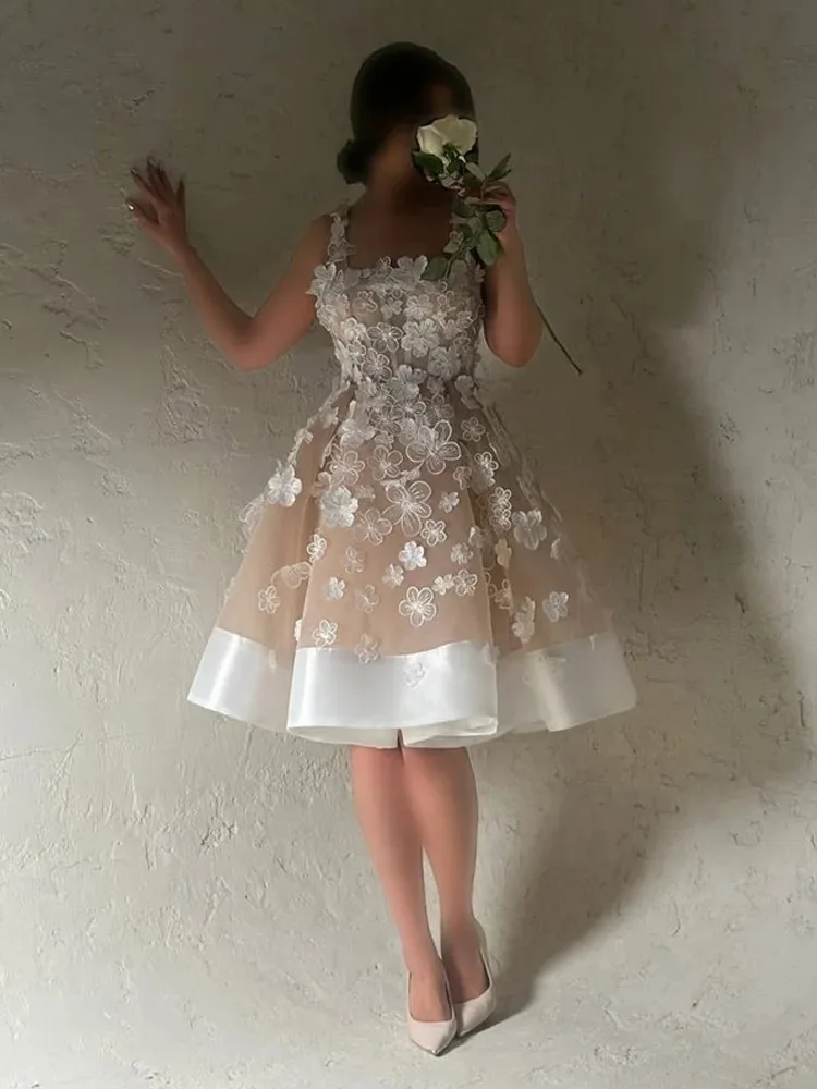 Champagne 3D Lace Flowers Wedding Dresses Square Collar Spaghetti Strap Knee Length Bridal Gown Vestido de novia Customized