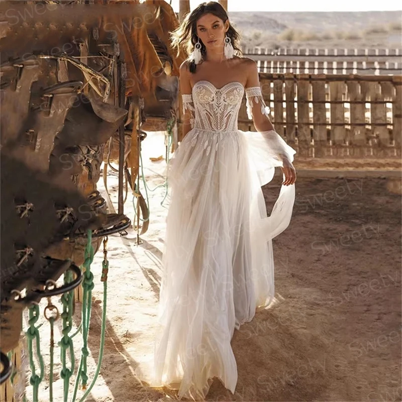 Boho Deep Wedding Dress Organza With Embroidery Beach A-Line Ballgown Sleeveless Strapless Bride Dress Customized Robe De Mariee
