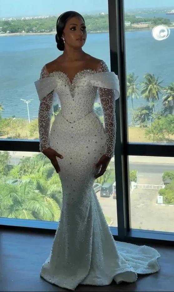 Customized Luxury Off Shoulder Mermaid Wedding Dress Sweetheart Sparkling Crystal Beads Bride Dress Detachable Robe