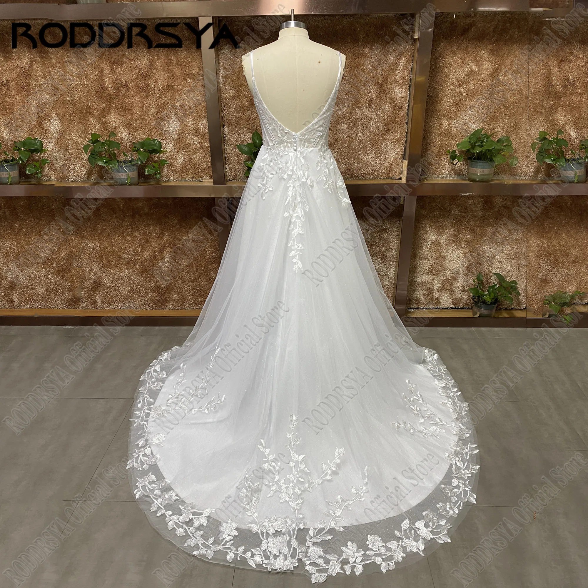 RODDRSYA Spaghetti Straps Glitter Wedding Dress Women V-Neck Applique Backless Boho Vestidos De Novia Sweep Train Customized