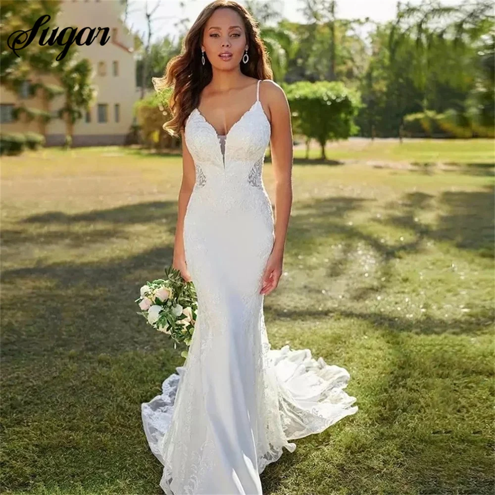 Lace Mermaid Wedding Dresses Spaghetti Straps Sexy V-Neck Backless Appliques Sleeveless Button Long Bride Gown Train Real Photos