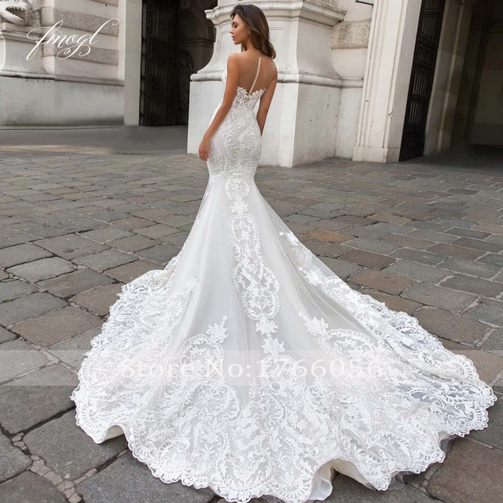 Customized Exquisite Sweetheart Illusion Lace Mermaid Wedding Dresses Luxury Appliques Button Court Train Trumpet Bridal Gown
