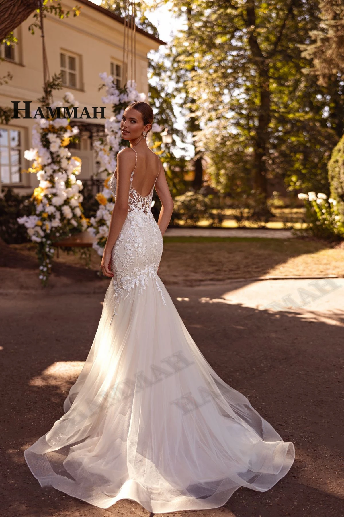 HAMMAH Exquisite Lace Appliques Wedding Dress Mermaid Sleeveless Chapel Train V-neck Backless Vestidos De Novia Customized