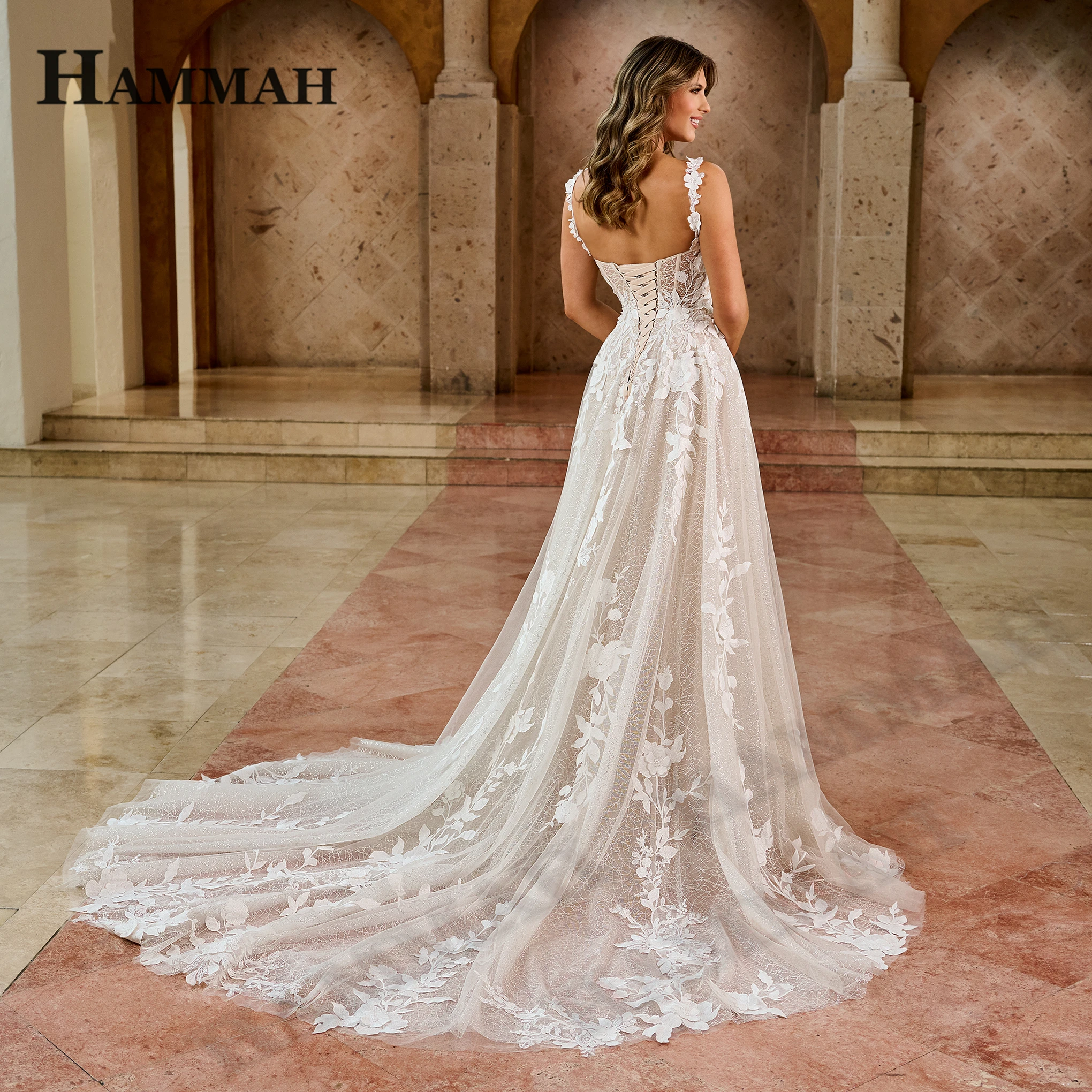 HAMMAH Trendy Spaghetti Straps Wedding Dress Scoop Neck Sleeveless Lace up Chapel Train Lace Appliques Abito Da Sposa Customized